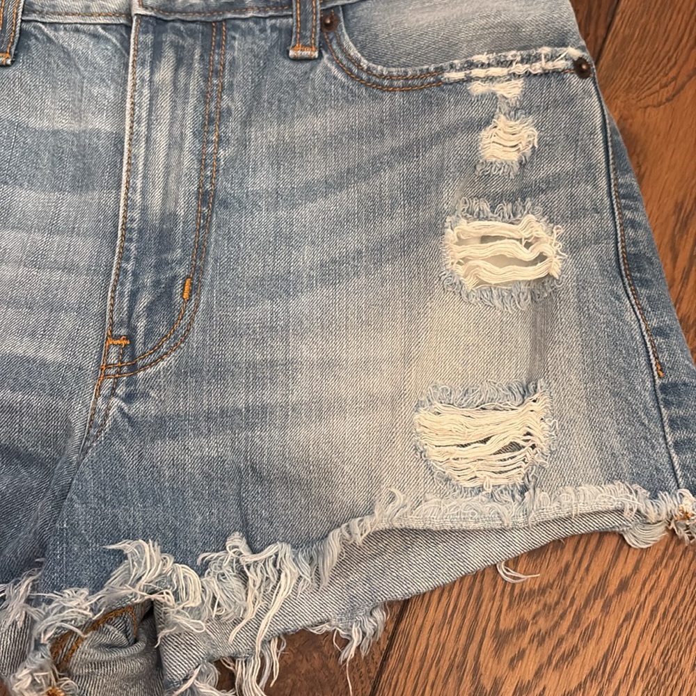 Abercrombie jean shorts - Picture 2 of 5